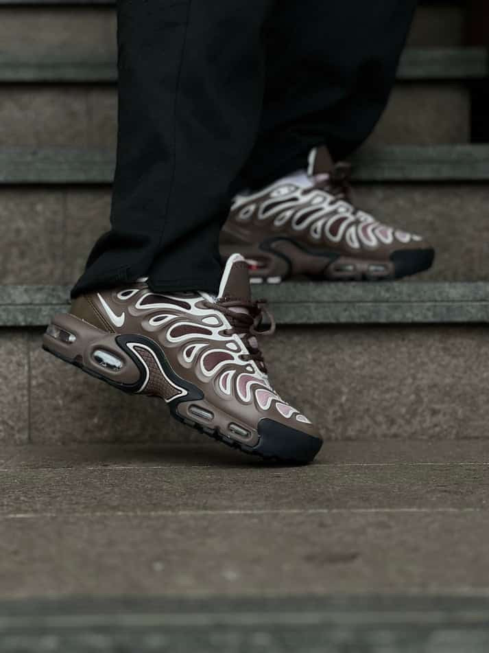 Nike air max plus drift