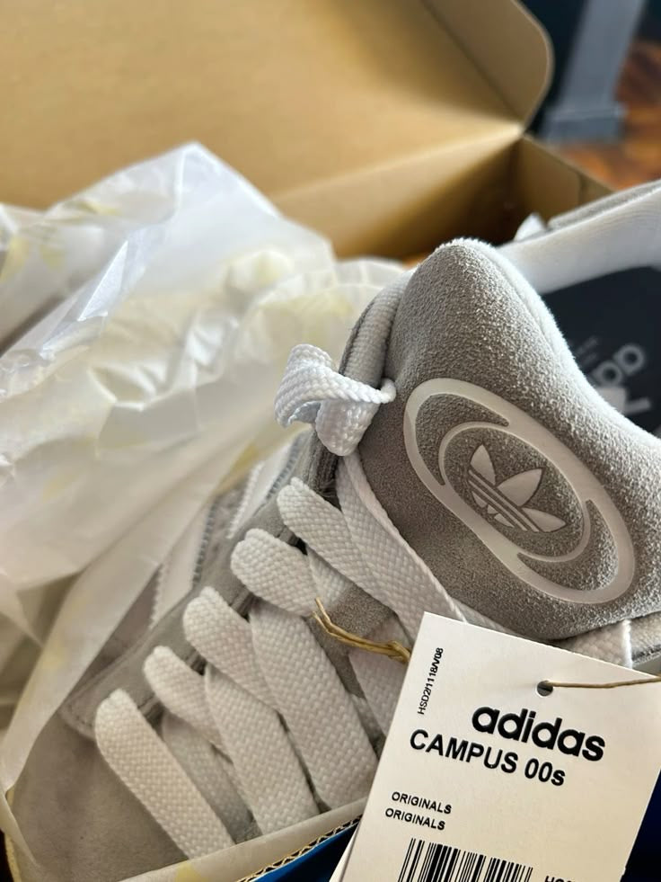 Adidas campus 00s