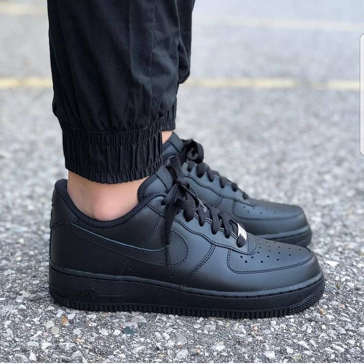 Nike airforce 1 (black)